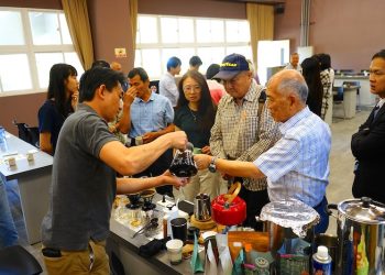 咖啡新革命！成大微生物科技團隊 發表全球首創「生豆機能性發酵技術」