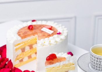 法朋烘焙甜點坊X吳寶春聯手 推出母親節『荔枝玫瑰鮮奶油蛋糕』