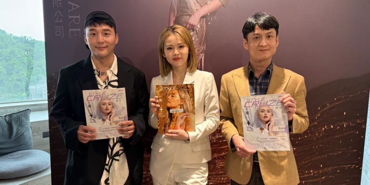 理債女神找來天后御用造型師二度登上紐約時代廣場