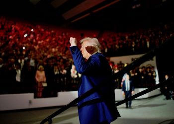 美國10大富豪資產一年暴增3千億美元 川普「稅改法」惹議