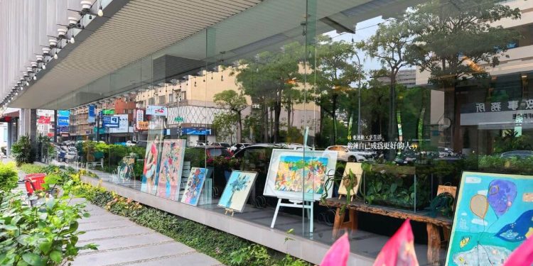 台中景點|台中渡假風格泳池俱樂部超舒適 水療SPA、3D體態AI檢測、氣壓按摩放鬆