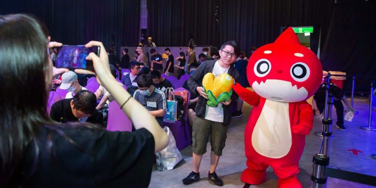 《怪物彈珠》11 週年慶登場，包青天獸神化・改震撼解禁