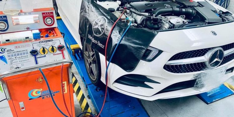 高雄仁武汽車保養首選 十餘年專精BMW、賓士歐洲車系維修保養