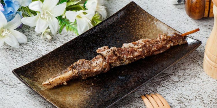 中壢串燒推薦 忠貞市場美食必吃 巷弄裡藏著健康系宵夜