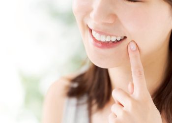 一副維持器影響整口牙？選擇不當恐影響矯正成果