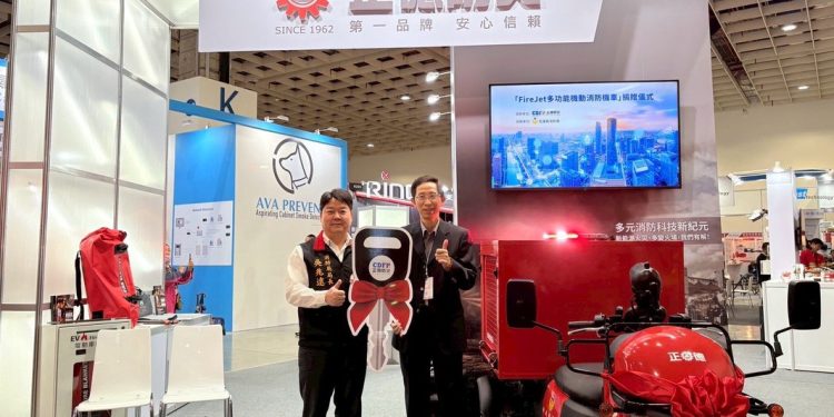 把握救火黃金時間!正德防火捐贈「多功能消防機車」提升花蓮救災量能