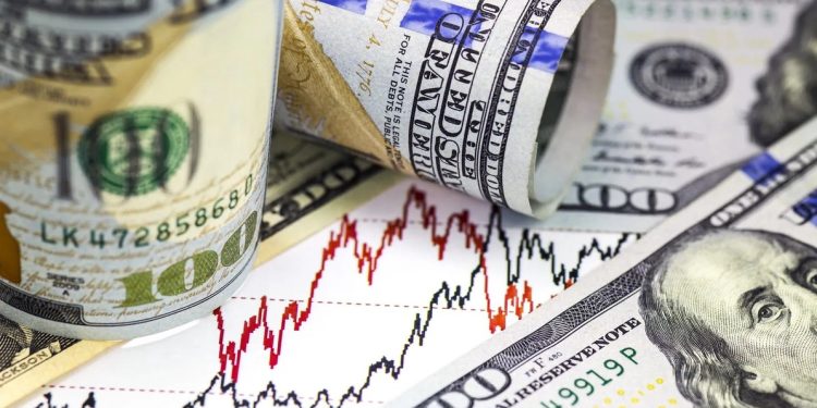 新台幣急竄3%創近年新高 央行總裁楊金龍親上火線說明