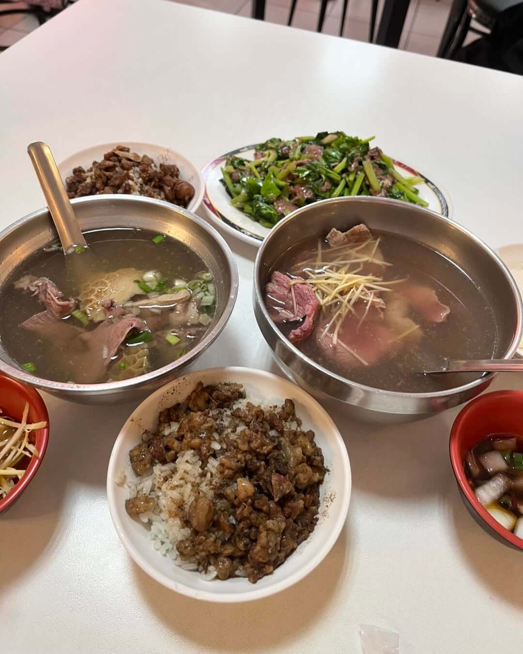 台南牛肉湯｜旗哥牛肉湯