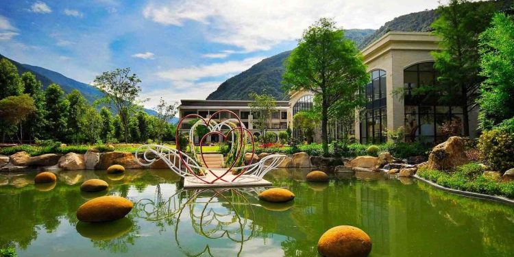 南投二日遊｜南投觀星攻略入住星空山莊、搭車賞暗空銀河、打卡彩虹吊橋與陶藝秘境