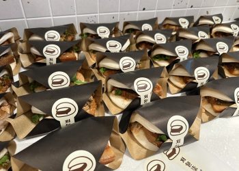 從爸爸手藝到創業路 刈包柒每一口都是家的味道