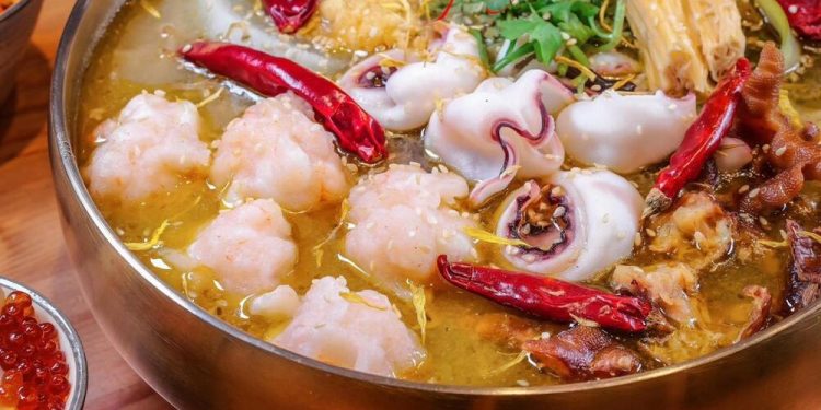 台中酸菜魚推薦 經典酸菜魚到創新螺螄魚 一人也能享受川味鍋物