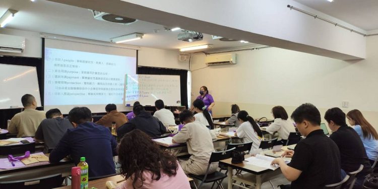 創業教母王子娘台北加盟展開講，傳授貸款核准關鍵與創業資金攻略