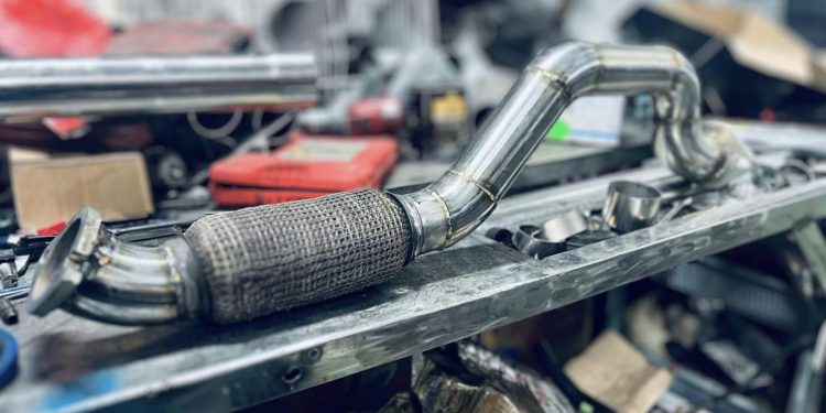 新竹排氣管改裝推薦 全氬焊純手工打造 客製化聲浪調音工藝