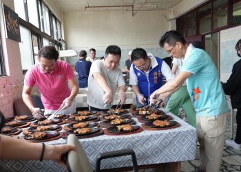 讓愛延續的溫度 鑫沅家具用一頓飯的距離 拉近孩子與世界的距離