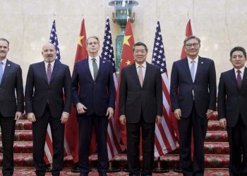 美中貿易談判出現重大進展！稀土與科技禁令可望鬆綁