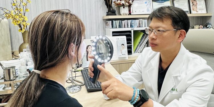 擺脫夏季肌膚不穩 醫師分享升級版水光療程助穩膚