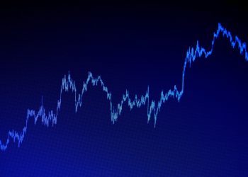 專家:拆股只是表象！這檔市值型ETF三個月逆勢走強、打敗0050