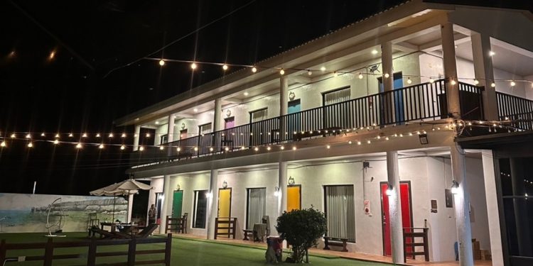 小琉球住宿推薦 【黃舍民宿】親子情侶團體皆宜 包棟歡樂首選