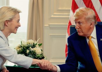 川普拍板美歐貿易協議！15%關稅換7500億美元能源訂單