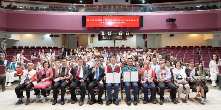 ‎原文會攜手暨大簽署產學合作備忘錄「中部新聞中心」將進駐校園 打造族群媒體新據點