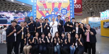 勝昌製藥全新設計閃耀2025生技展  代言人邰智源擔任一日店長人氣爆棚！
