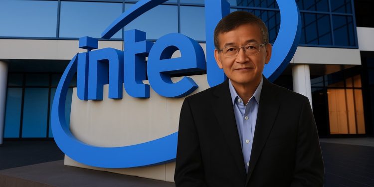 英特爾執行長改革代工策略？轉攻14A搶蘋果與輝達訂單