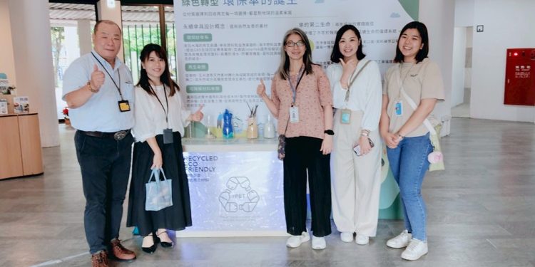 大振豐「傘下日常」特展 探索傘的祕密世界