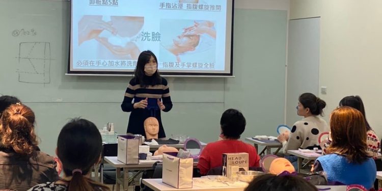 用雙手喚醒肌膚的純淨力量　讓美回歸本質