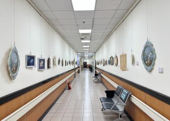 「描繪幸福」歐洲彩繪畫展在國軍岡山醫院展出