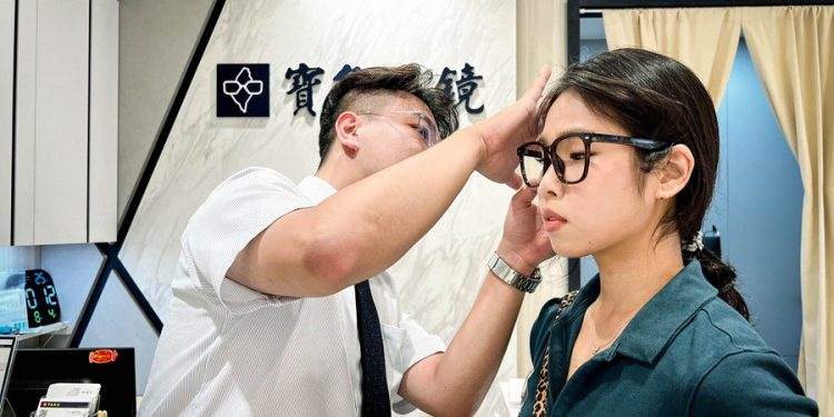 從看得懂 到看得清! 寶島眼鏡攜手 One-Forty 為94萬新住民打造語言友善安心購物體驗 再享專屬優惠