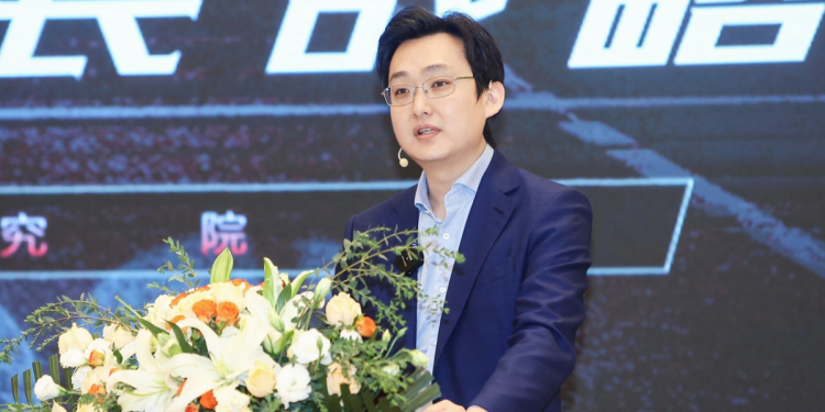 劉海峰的逆風翻盤 從谷底到一億中流掌舵者