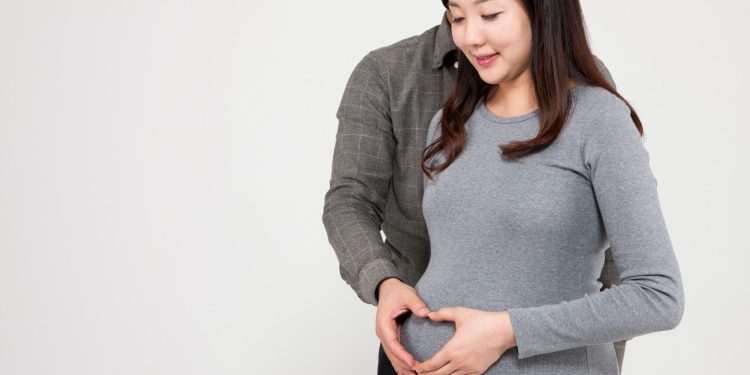 懷孕媽咪最怕的「隱形毒素」上榜 重金屬風險掀網路熱議