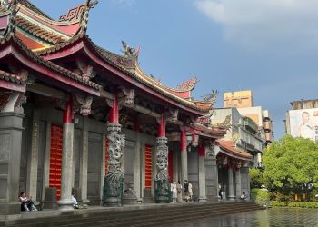 理性面對宗教　遠離迷信與操控