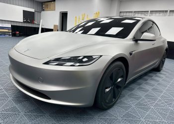 台中大雅汽車貼膜  從TPU犀牛皮保護到3M車頂造型一次搞定！