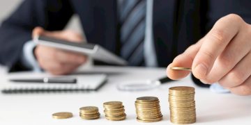 高股息ETF跌落神壇 純A債配息冠軍00950B年化配息率破6%！規模年增破百億