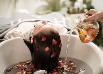 頭皮是秀髮的基石　日常養護不可忽視