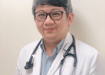 咳嗽有痰別自己亂買消炎藥 醫揭「新一代祛痰膠囊」多效合一助化痰