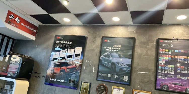 酸雨侵蝕威脅車體 基隆車體包膜成為車主新選擇