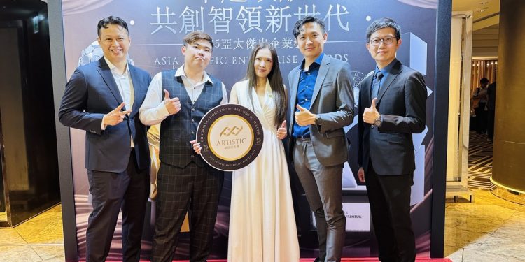 雅德思生醫蟬聯APEA大獎 以「醫療平權」精神打造台灣牙科新典範並跨足國際