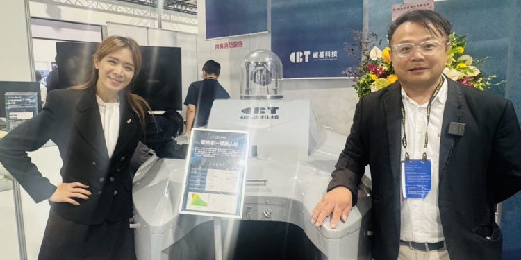 國際航太暨國防工業展  軍功武器備受關注 碳基科技展翅高飛