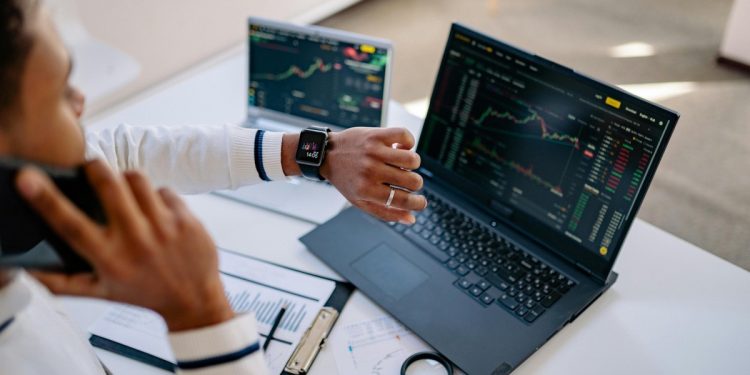 真香！跟著台光電吃香喝辣！AI相關ETF「00952」含息報酬率破60%