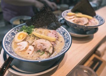 三重拉麵推薦 人氣職人打造濃厚雞白湯與正宗豚骨家系拉麵