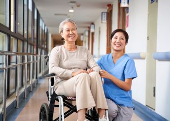 長照家庭有「口」福了！口腔照護第一道防線有新契機