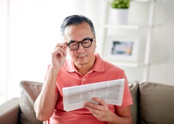 「別讓小動作出賣你的專業」寶島眼鏡攜手動力火車 配多焦鏡片維持清晰與自信