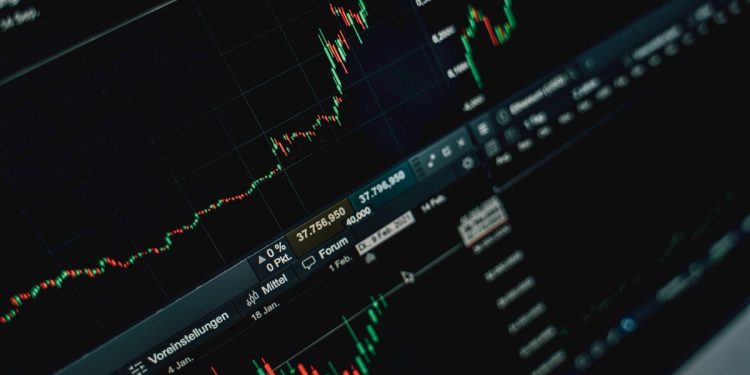 NVIDIA市值加權帶動00980T成長 林艾比：00980T當日漲幅更勝00757