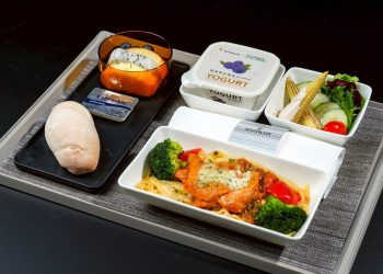 馬修嚴選「精品優格」成星宇航空早餐新寵 進軍航空業打造高空餐飲新風潮