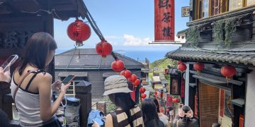 綠色出遊新選擇!新北好行木柵平溪線、九份金瓜石線套票開賣 六折暢玩山海城