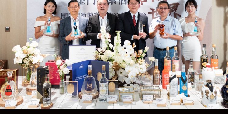 金門高粱酒勇奪四大國際烈酒賽事大滿貫 榮獲77面國際獎牌及年度最佳蒸餾酒廠殊榮