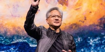 輝達執行長黃仁勳將赴韓 HBM與AI晶片成外交與商業焦點