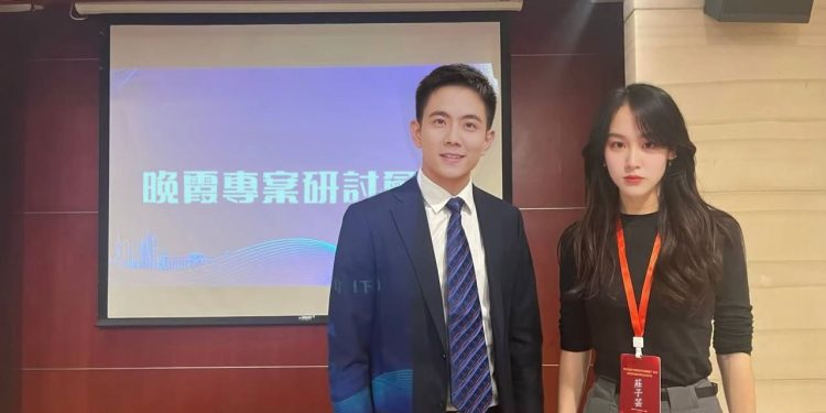 被質疑是詐騙？莊子芸老師用行動證明初心，創辦「晚霞學院」為人生帶來曙光。【晚霞學院創辦人的深入專訪】